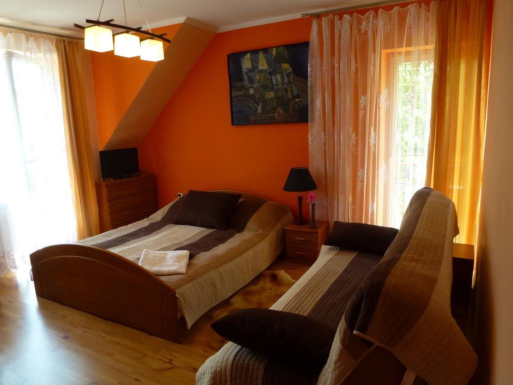 Pokoje Goscinne Vida Krynica Zdroj Oda fotoğraf